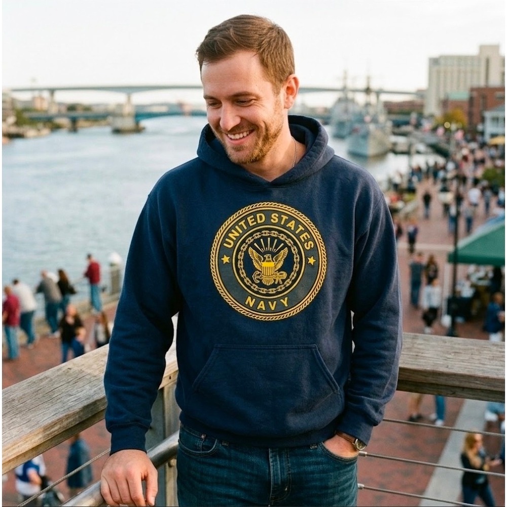 US Navy Hoodie Mens Medium Blue Made in USA Military Sweatshirt Crest Soffe